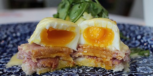 Eggs Benedict